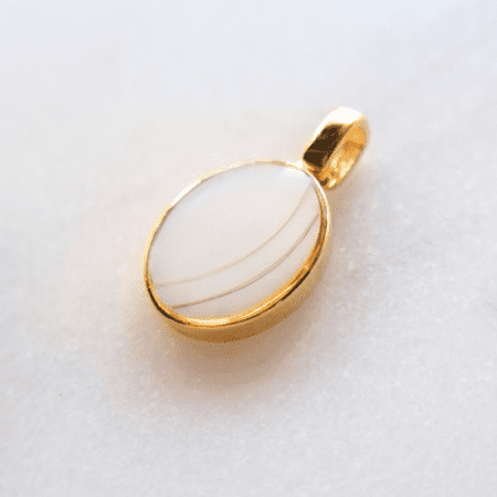 Amara-moedermelk-hanger-zilver-gold-plated-2-haarlokjes